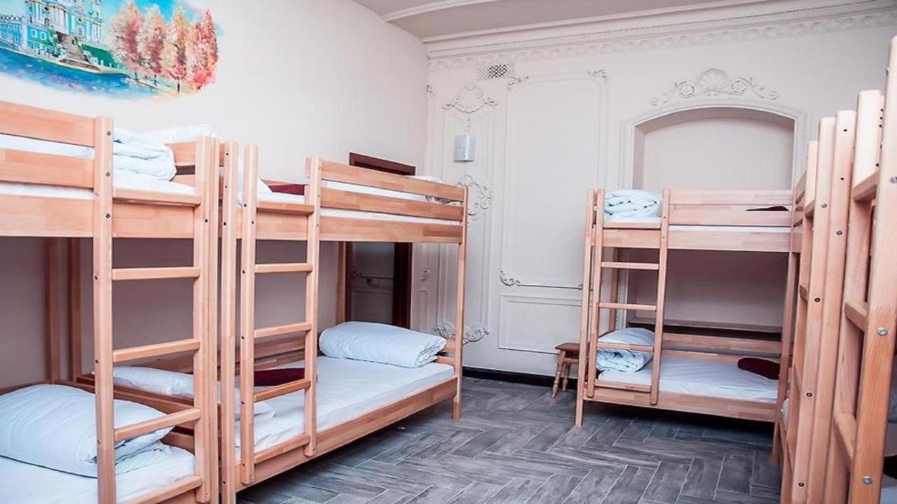 Apartment Kiev Bagian luar foto
